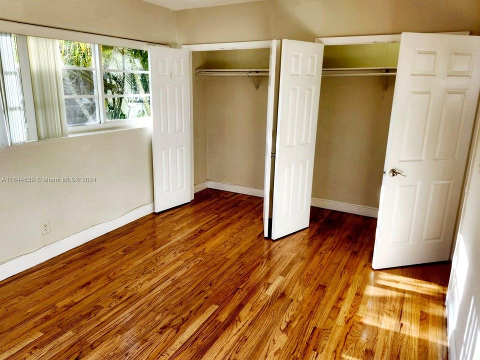 Недавно арендовано: $2,400 (2 спален, 1 ванн, 922 Квадратных фут)