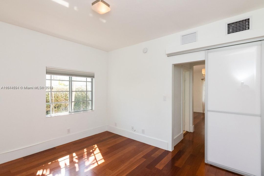 Recently Rented: $2,200 (1 beds, 1 baths, 656 Square Feet)