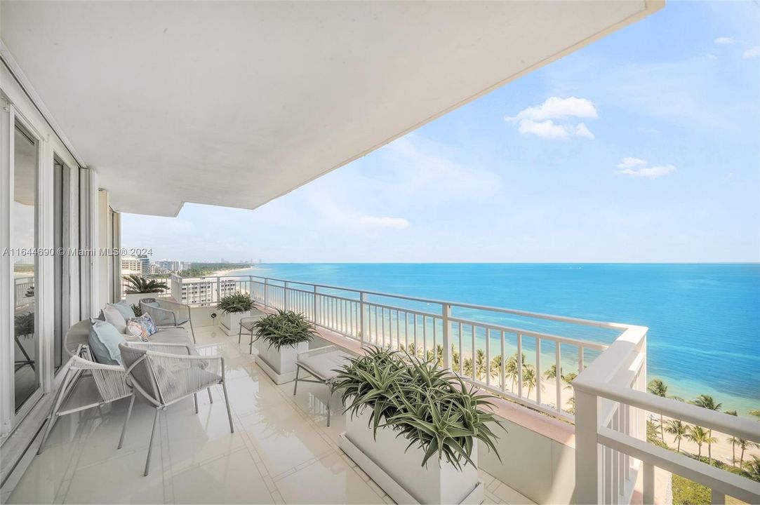 For Sale: $10,550,000 (4 beds, 4 baths, 5207 Square Feet)