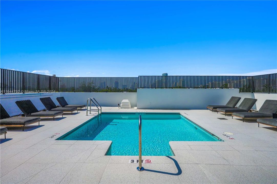 Rooftop Pool Deck