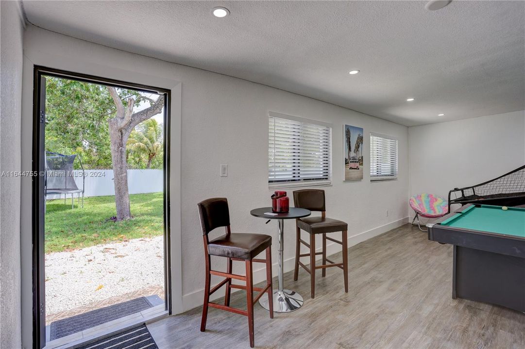 Active With Contract: $4,000 (4 beds, 2 baths, 2170 Square Feet)