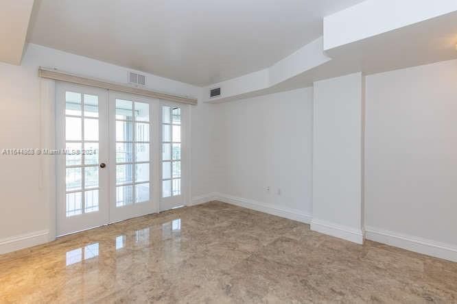 Active With Contract: $6,950 (2 beds, 3 baths, 1670 Square Feet)