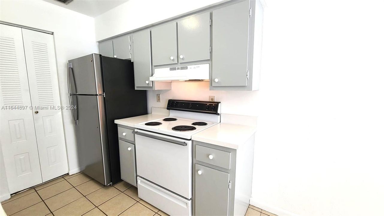 For Rent: $1,150 (2 beds, 1 baths, 0 Square Feet)