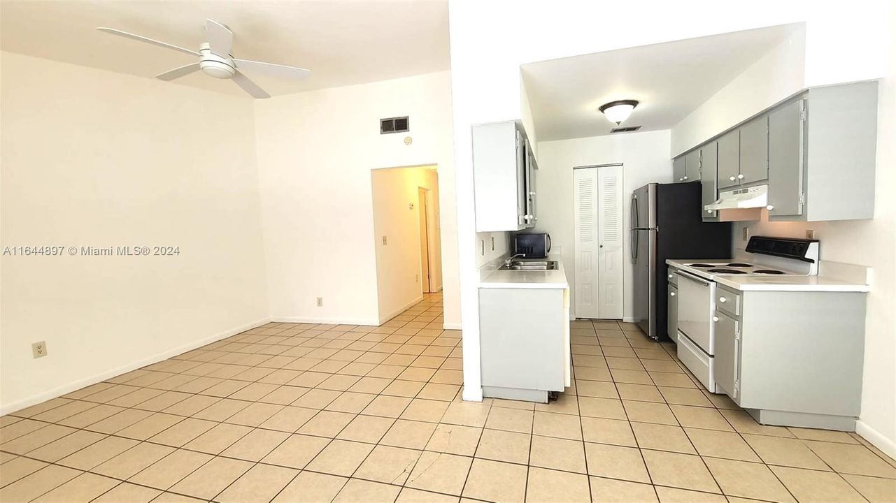 For Rent: $1,150 (2 beds, 1 baths, 0 Square Feet)