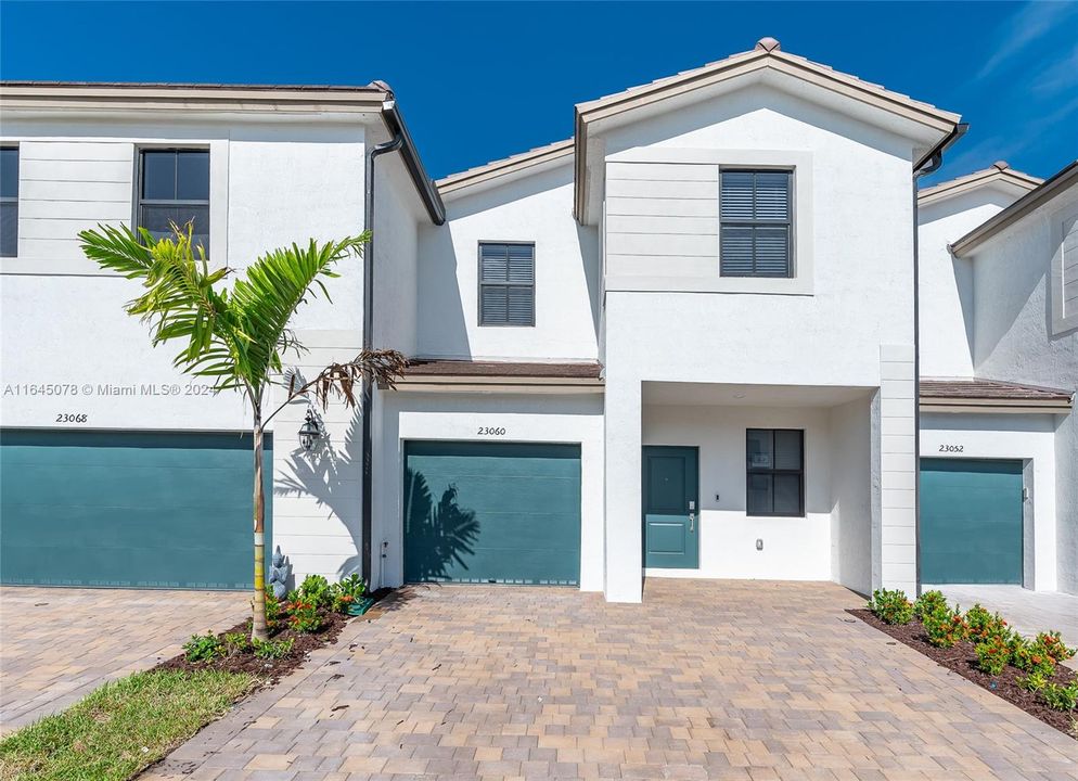 Active With Contract: $3,000 (4 beds, 2 baths, 1828 Square Feet)