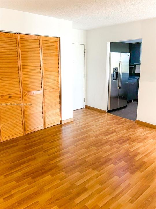 En Venta: $250,000 (2 camas, 2 baños, 1020 Pies cuadrados)