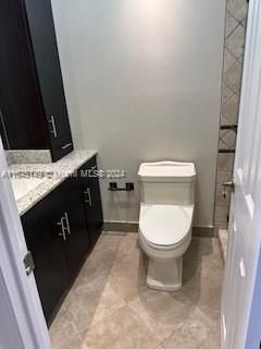 Recently Rented: $1,800 (1 beds, 1 baths, 545 Square Feet)