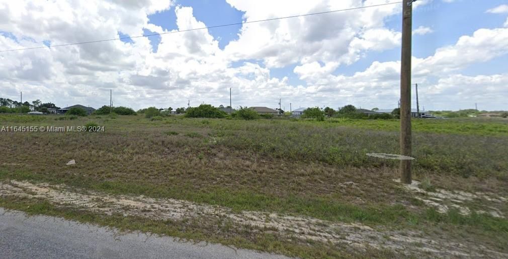 En Venta: $28,000 (0.23 acres)