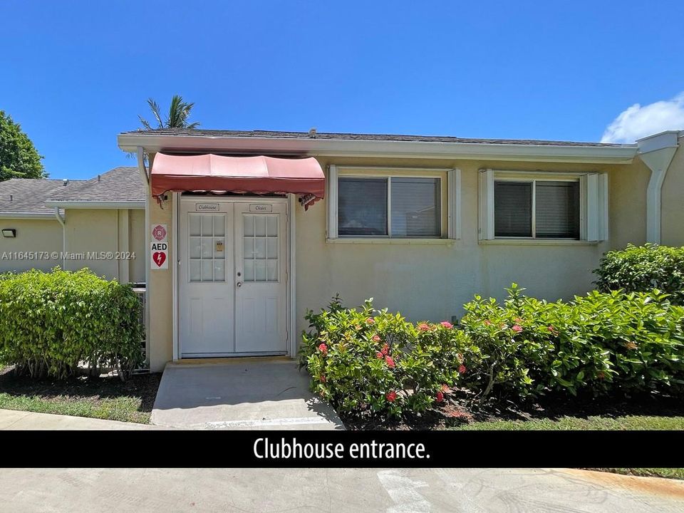 For Sale: $225,000 (2 beds, 2 baths, 850 Square Feet)