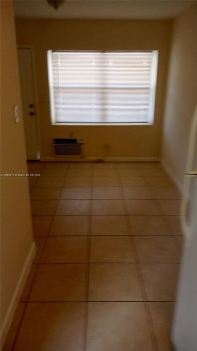 For Rent: $1,225 (0 beds, 1 baths, 0 Square Feet)