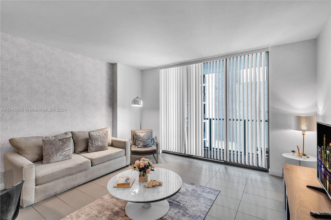 Recently Rented: $2,800 (1 beds, 1 baths, 754 Square Feet)