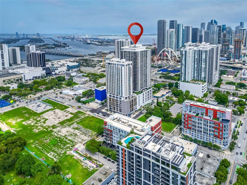 Recently Rented: $2,800 (1 beds, 1 baths, 754 Square Feet)