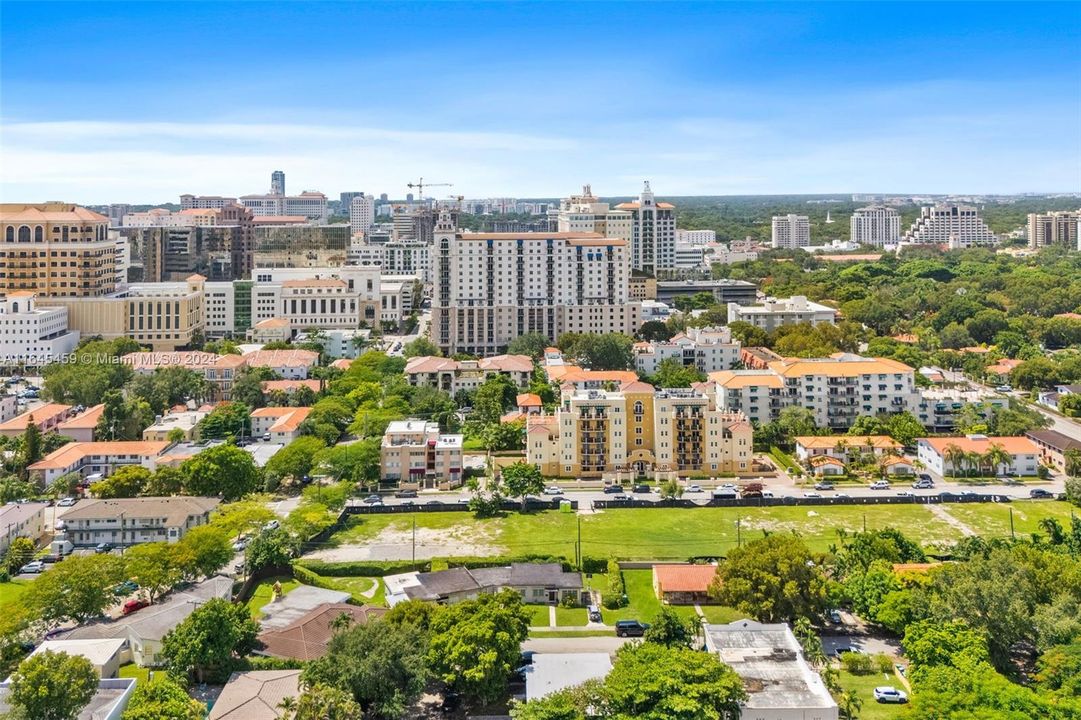 Active With Contract: $2,300,000 (0 beds, 0 baths, 3334 Square Feet)