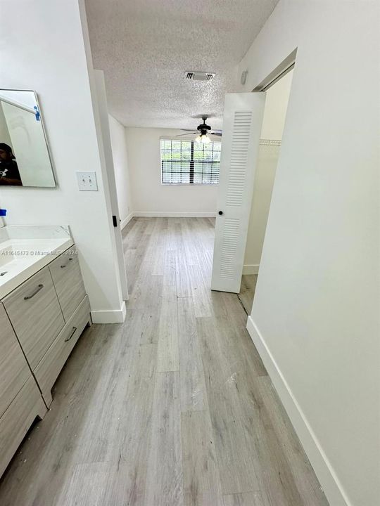 For Rent: $2,250 (2 beds, 2 baths, 1114 Square Feet)