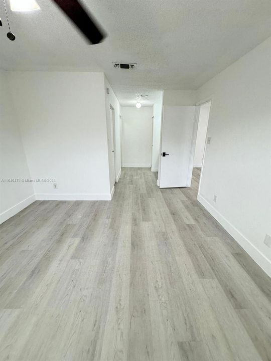 For Rent: $2,250 (2 beds, 2 baths, 1114 Square Feet)