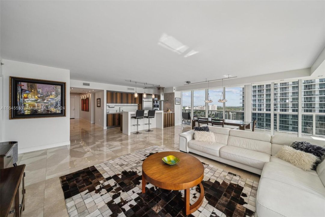 For Sale: $1,899,000 (3 beds, 3 baths, 2078 Square Feet)