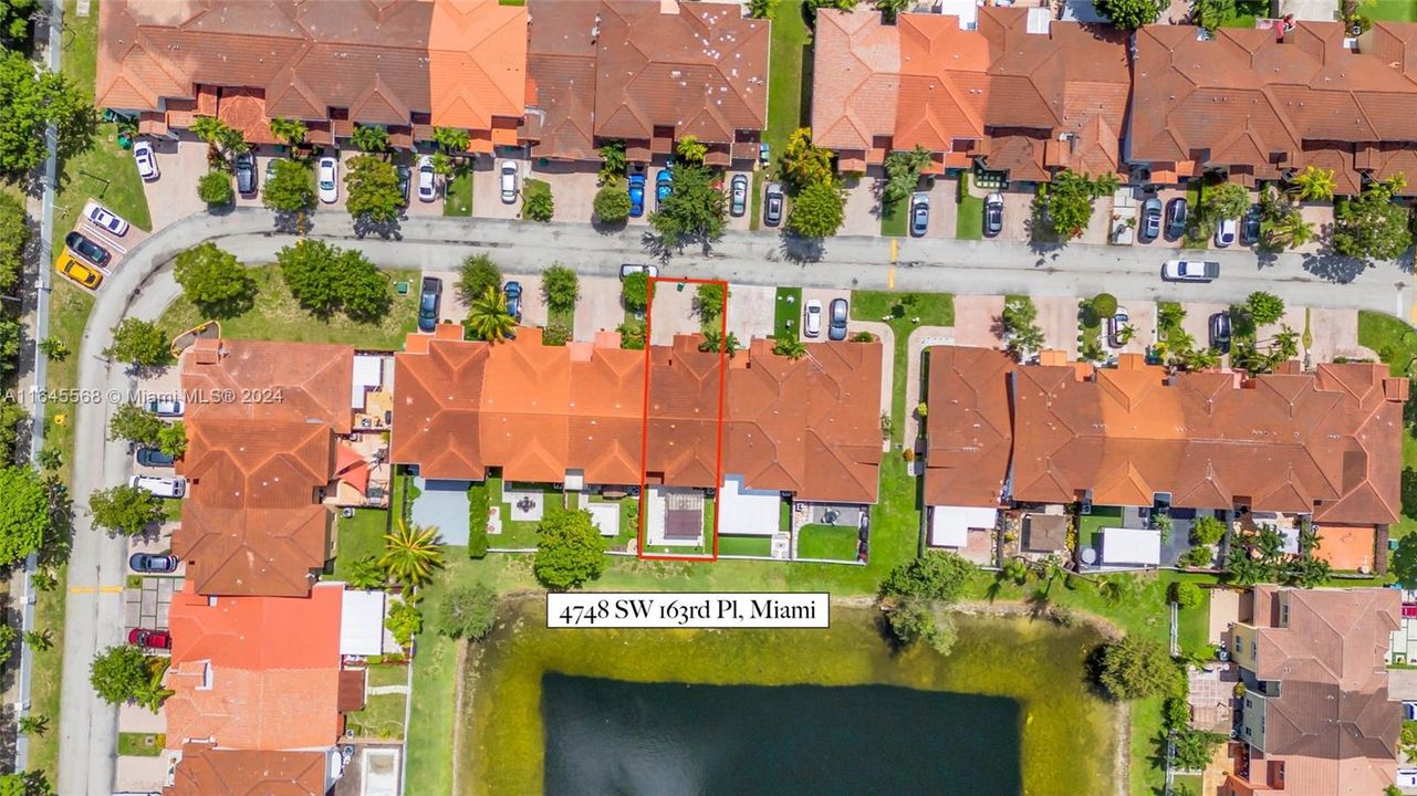 Recently Sold: $550,000 (3 beds, 2 baths, 1753 Square Feet)