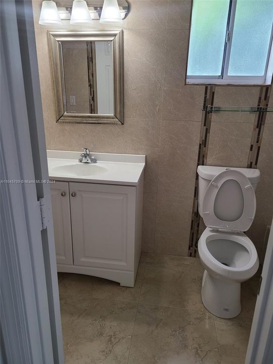 Recently Rented: $2,650 (3 beds, 2 baths, 1558 Square Feet)