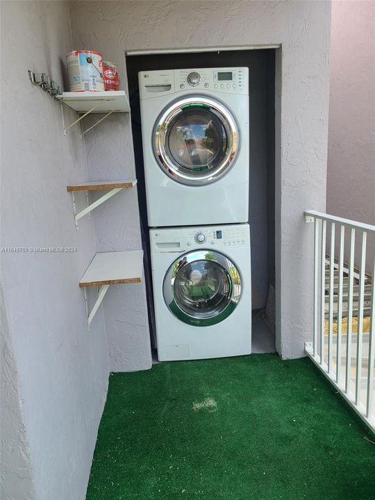 Recently Rented: $2,650 (3 beds, 2 baths, 1558 Square Feet)