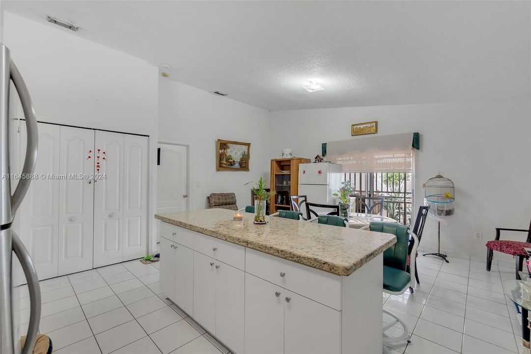 Active With Contract: $549,900 (4 beds, 2 baths, 1642 Square Feet)