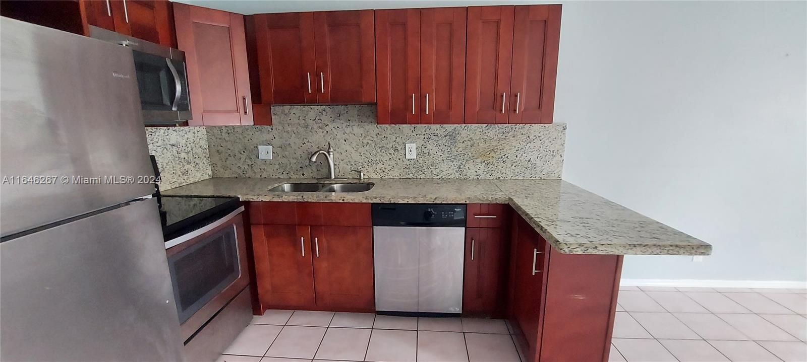 Recientemente alquilado: $1,650 (1 camas, 1 baños, 524 Pies cuadrados)