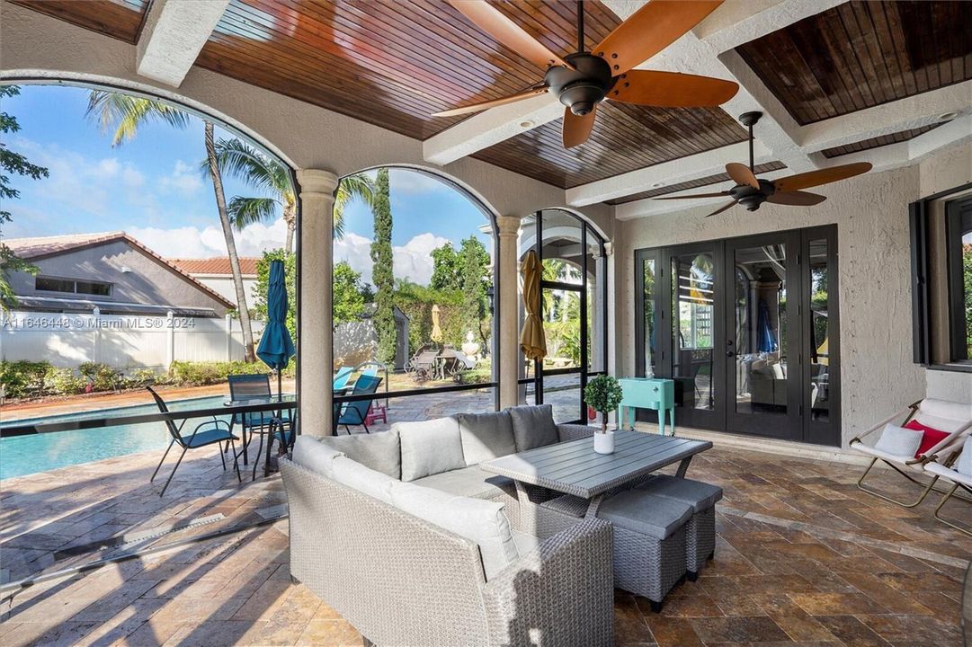 Active With Contract: $995,000 (5 beds, 4 baths, 3408 Square Feet)