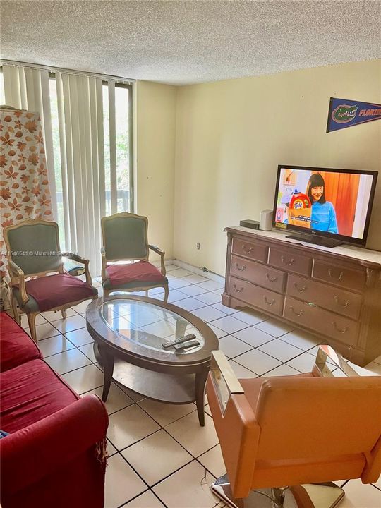 Recently Sold: $255,000 (2 beds, 2 baths, 845 Square Feet)