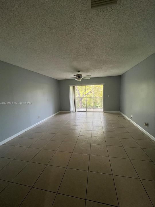 For Rent: $2,350 (3 beds, 2 baths, 1079 Square Feet)