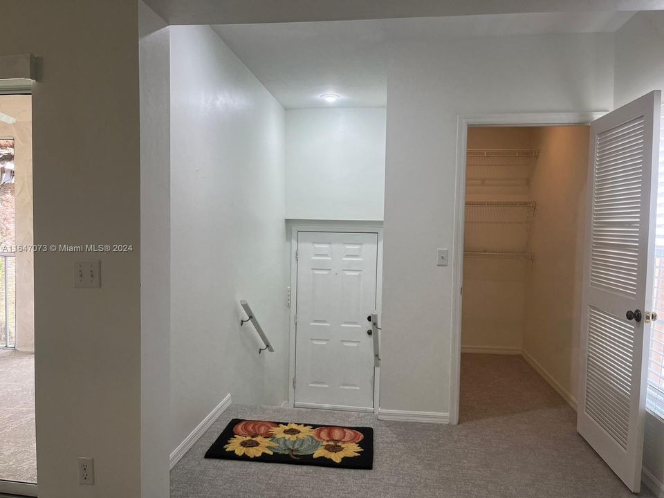 Недавно арендовано: $2,350 (2 спален, 2 ванн, 0 Квадратных фут)