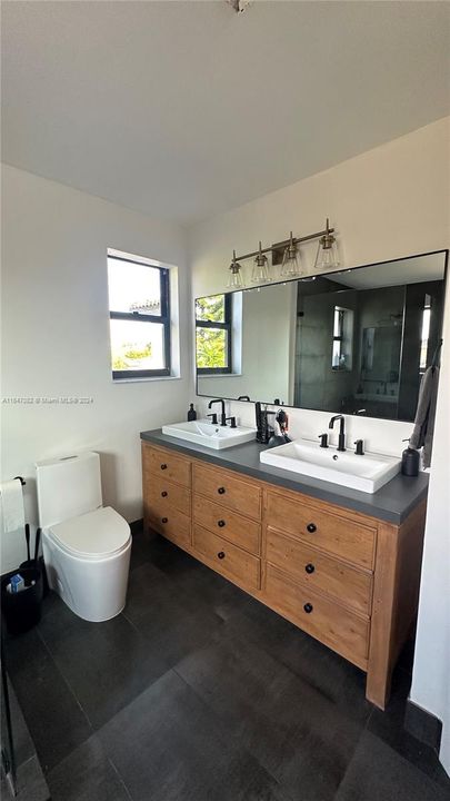 最近租的: $6,000 (4 贝兹, 3 浴室, 2376 平方英尺)