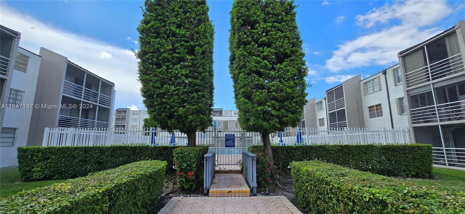 Recently Rented: $2,300 (2 beds, 2 baths, 1092 Square Feet)