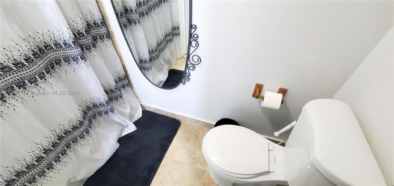 Recently Rented: $2,300 (2 beds, 2 baths, 1092 Square Feet)