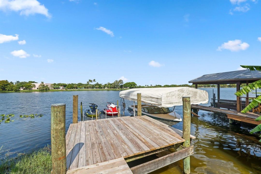 920 Hibiscus Ln. - 23.jpg-SMALL