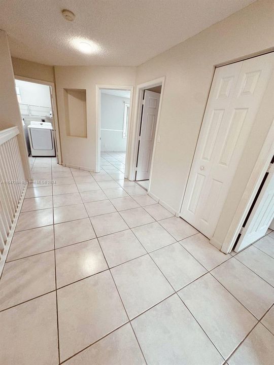 Active With Contract: $4,100 (4 beds, 2 baths, 2395 Square Feet)