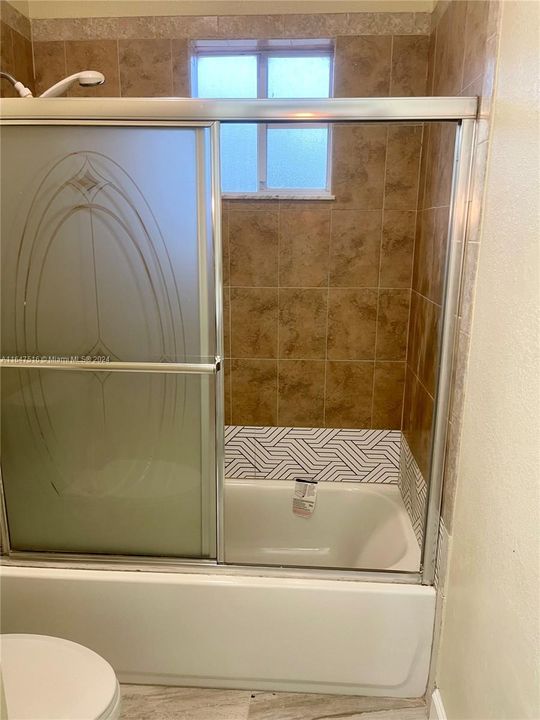 Recently Rented: $2,750 (3 beds, 2 baths, 1428 Square Feet)