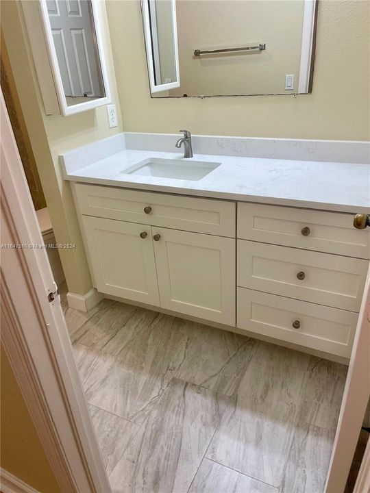 Recently Rented: $2,750 (3 beds, 2 baths, 1428 Square Feet)