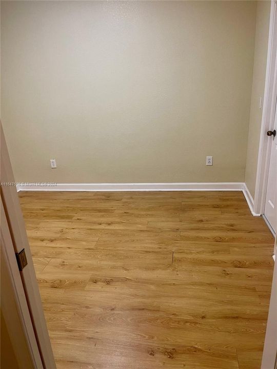 Recently Rented: $2,750 (3 beds, 2 baths, 1428 Square Feet)