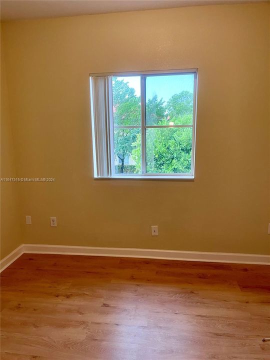 Recently Rented: $2,750 (3 beds, 2 baths, 1428 Square Feet)