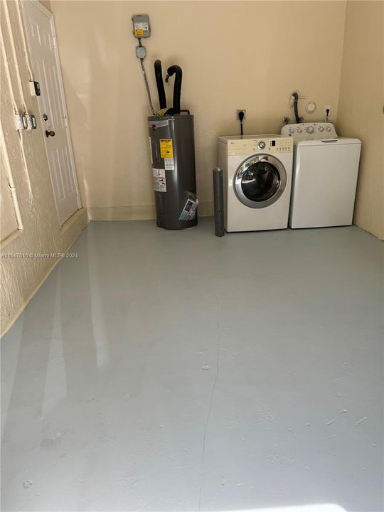 Recently Rented: $2,750 (3 beds, 2 baths, 1428 Square Feet)