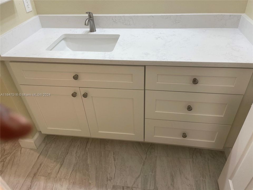 Recently Rented: $2,750 (3 beds, 2 baths, 1428 Square Feet)