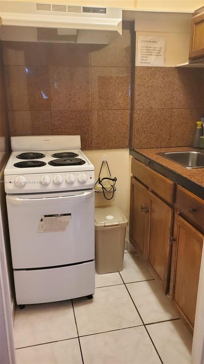 Recently Rented: $1,500 (1 beds, 1 baths, 1084 Square Feet)