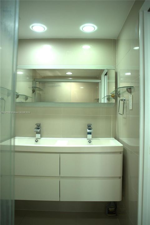 Master Bathroom with double sinks.