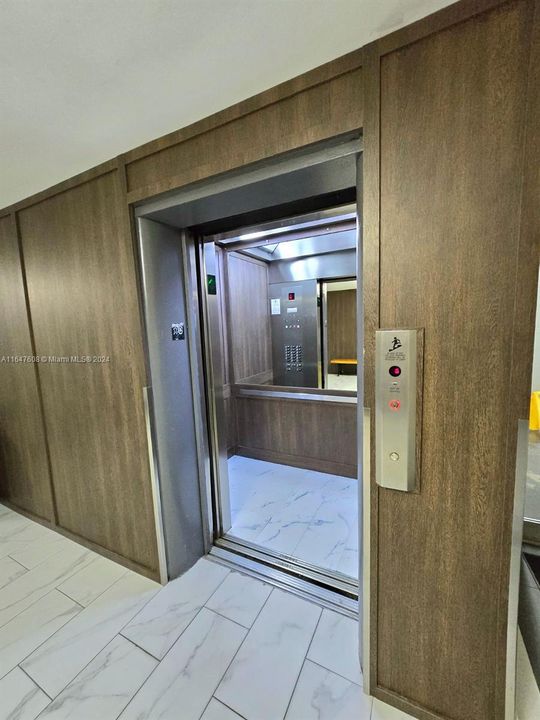 Elevator