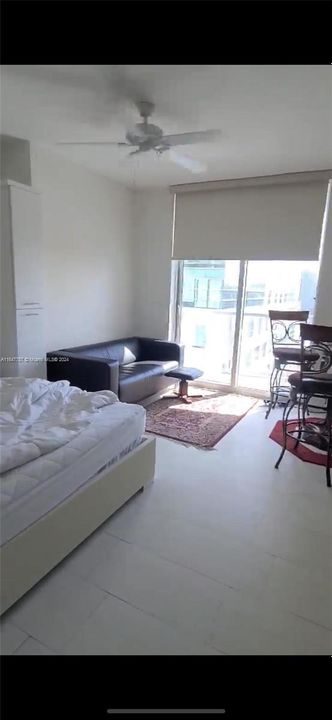 Недавно арендовано: $2,300 (0 спален, 1 ванн, 451 Квадратных фут)