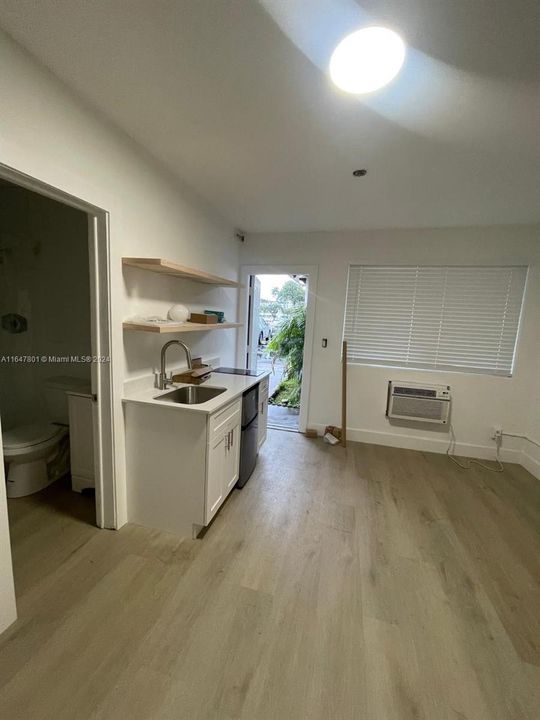En Renta: $1,200 (0 camas, 1 baños, 0 Pies cuadrados)