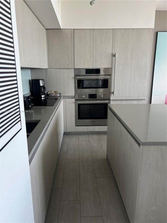 En Venta: $640,000 (1 camas, 1 baños, 702 Pies cuadrados)