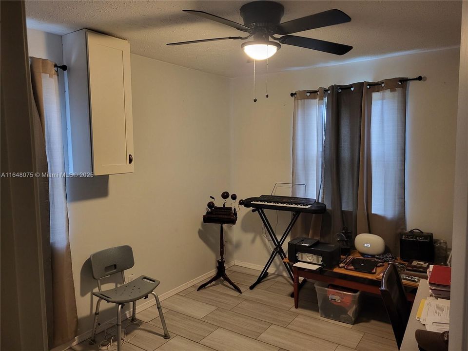 待售: $190,000 (3 贝兹, 2 浴室, 0 平方英尺)