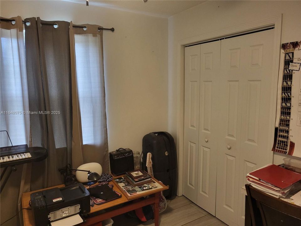 待售: $190,000 (3 贝兹, 2 浴室, 0 平方英尺)