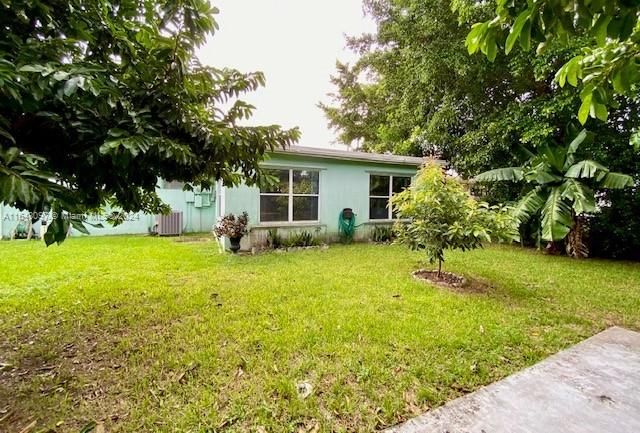 En Venta: $465,000 (3 camas, 2 baños, 1515 Pies cuadrados)