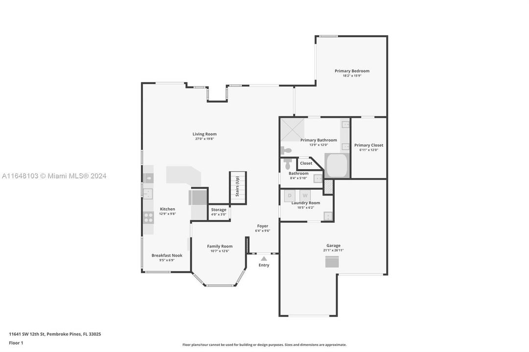 Под контрактом: $699,999 (4 спален, 2 ванн, 2428 Квадратных фут)